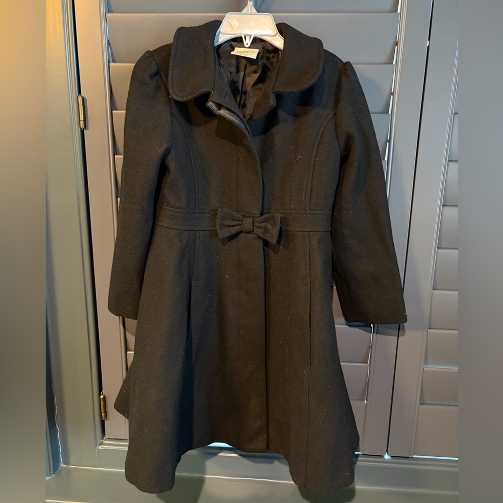 Adorable little girls peacoat